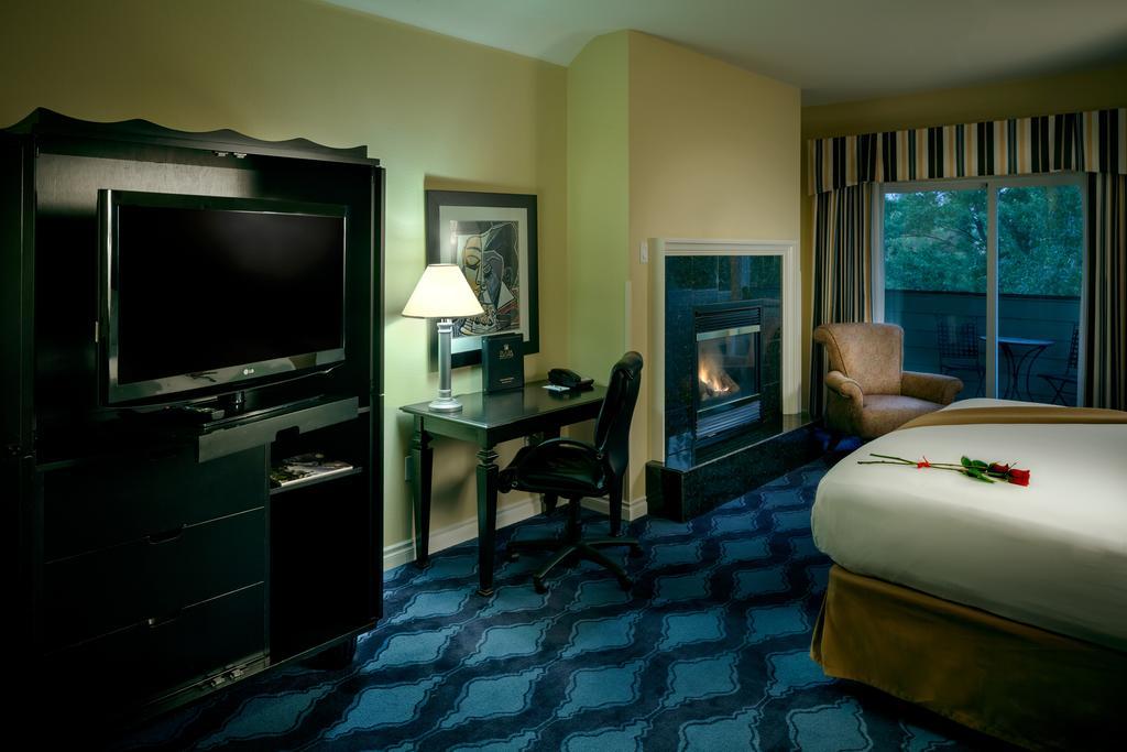 Plaza Inn & Suites At Ashland Creek Exteriér fotografie